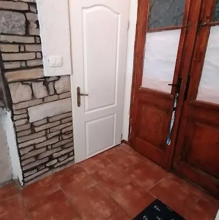 In Apartman *